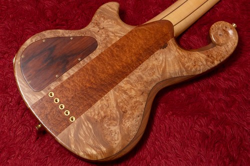 Combat string bass - combat, 5-string
